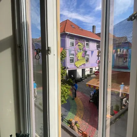 Apartamento Bo Midt I Fargegata! *